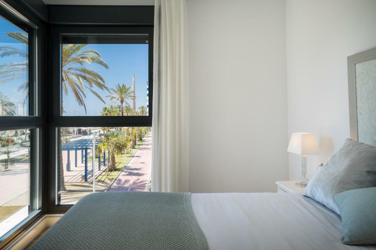 Gran Vivienda De Lujo Frente Al Mar Apartment Malaga Exterior photo
